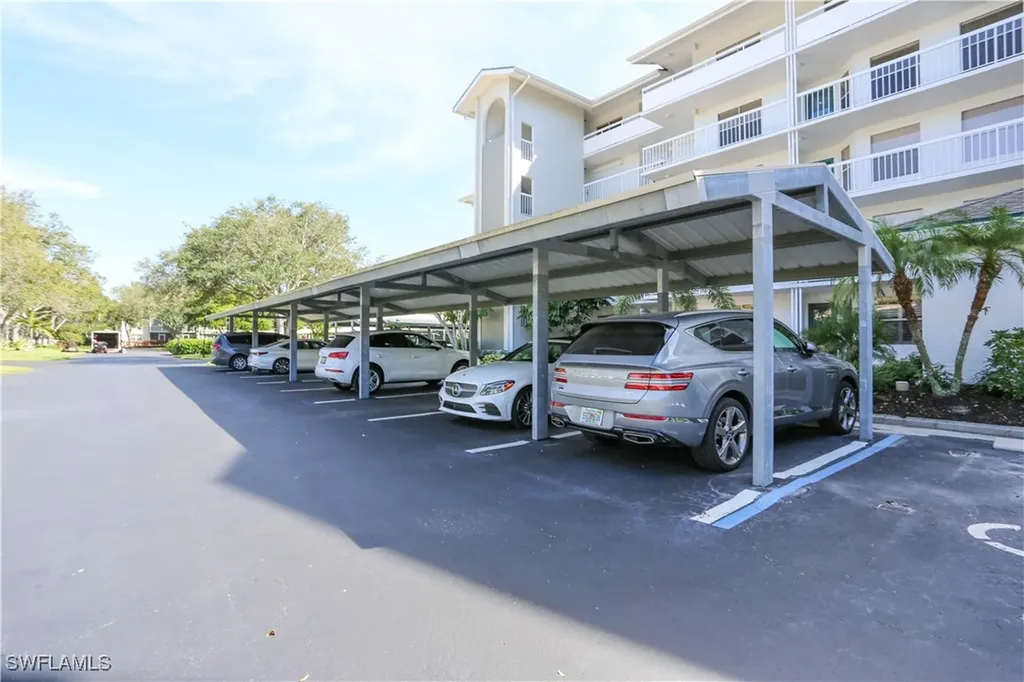360 Horse Creek Drive Naples FL 34110
