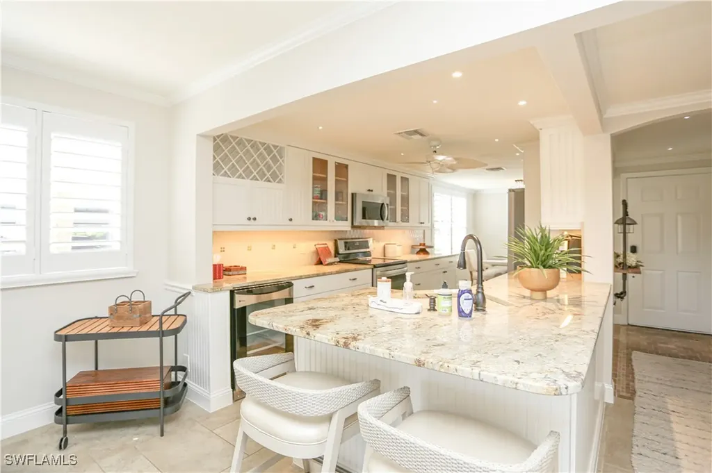 360 Horse Creek Drive Naples FL 34110