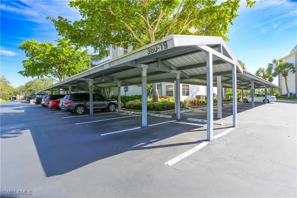 360 Horse Creek Drive Naples FL 34110