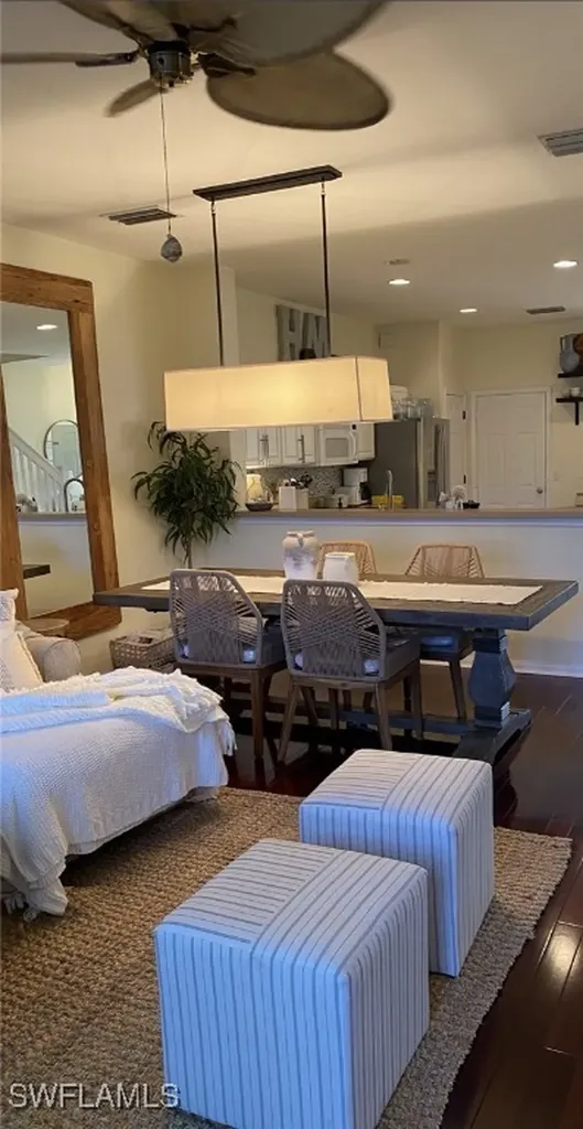 768 Hampton Circle Naples FL 34105