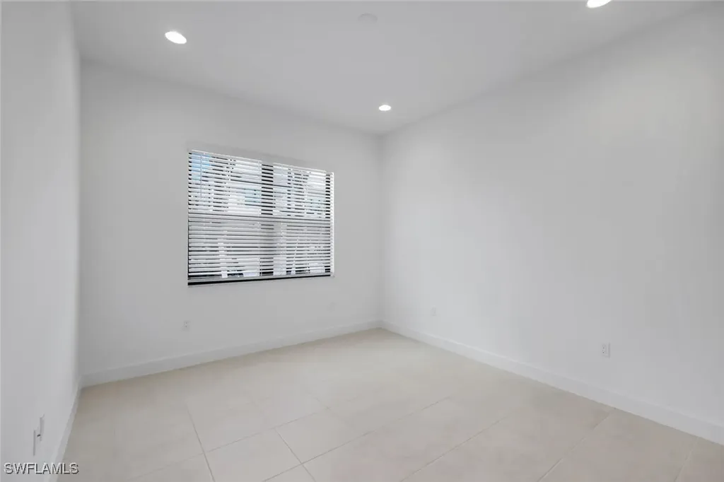 20703 Fair Oak Lane Estero FL 33928