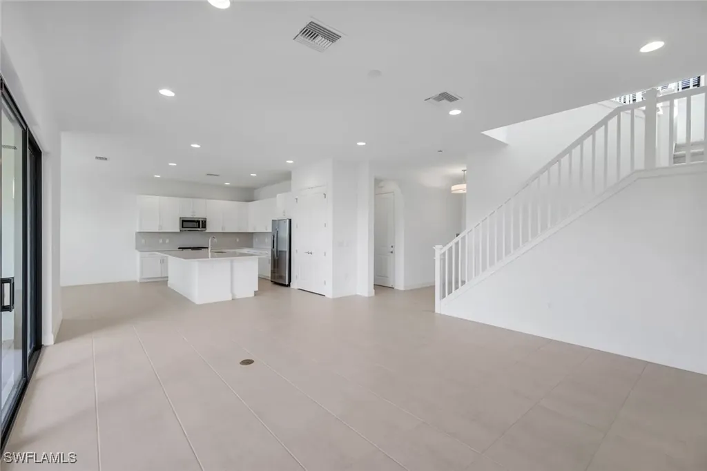 20703 Fair Oak Lane Estero FL 33928