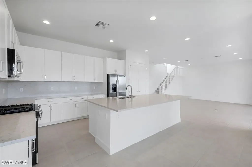 20703 Fair Oak Lane Estero FL 33928