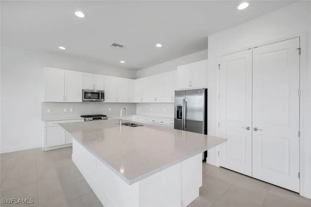20703 Fair Oak Lane Estero FL 33928