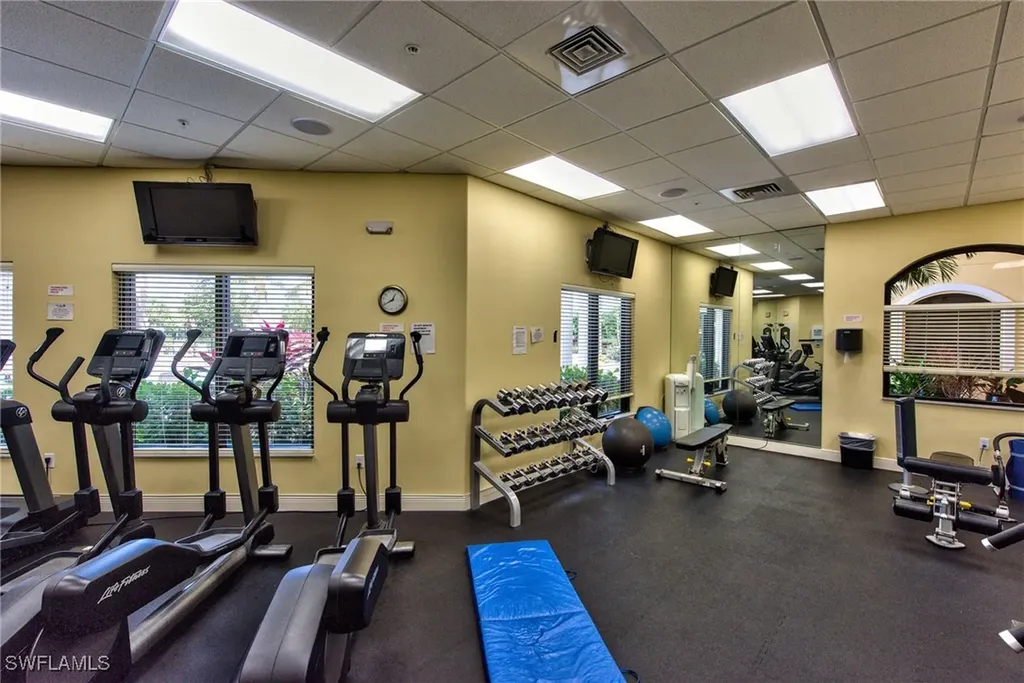 9051 Astonia Way Estero FL 33967