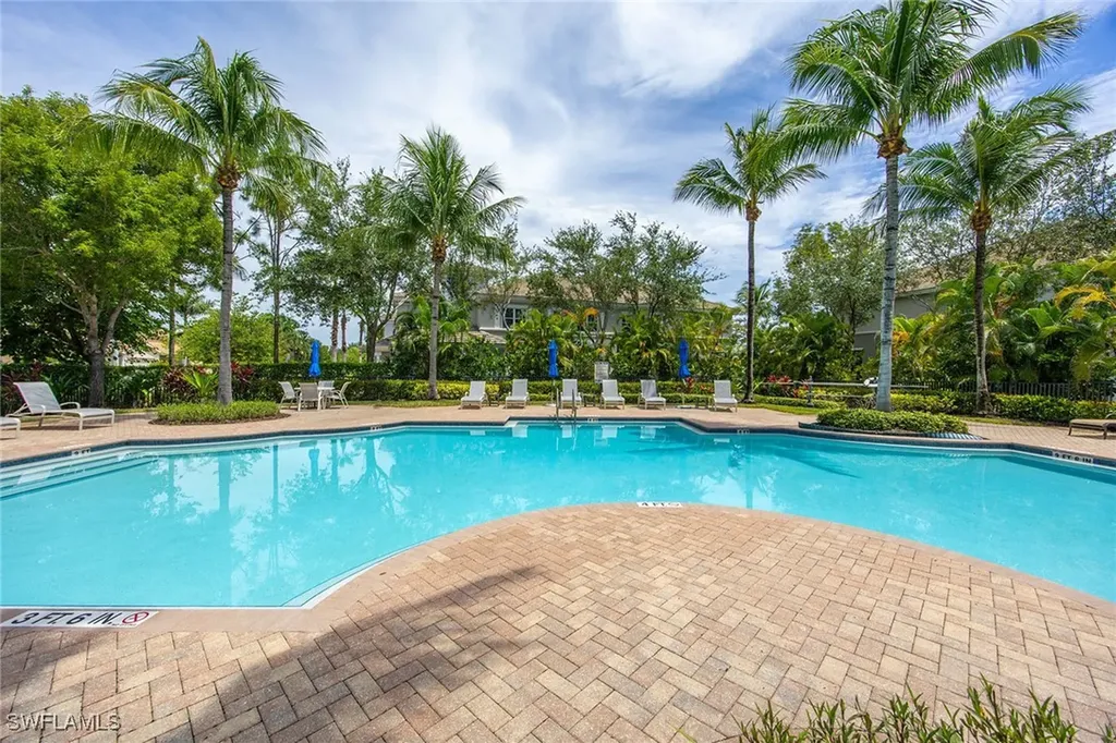 9202 Museo Circle Naples FL 34114