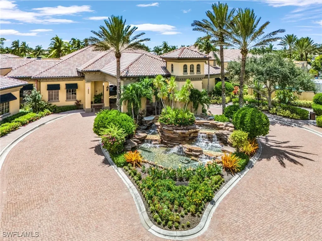 9113 Michael Circle Naples FL 34113