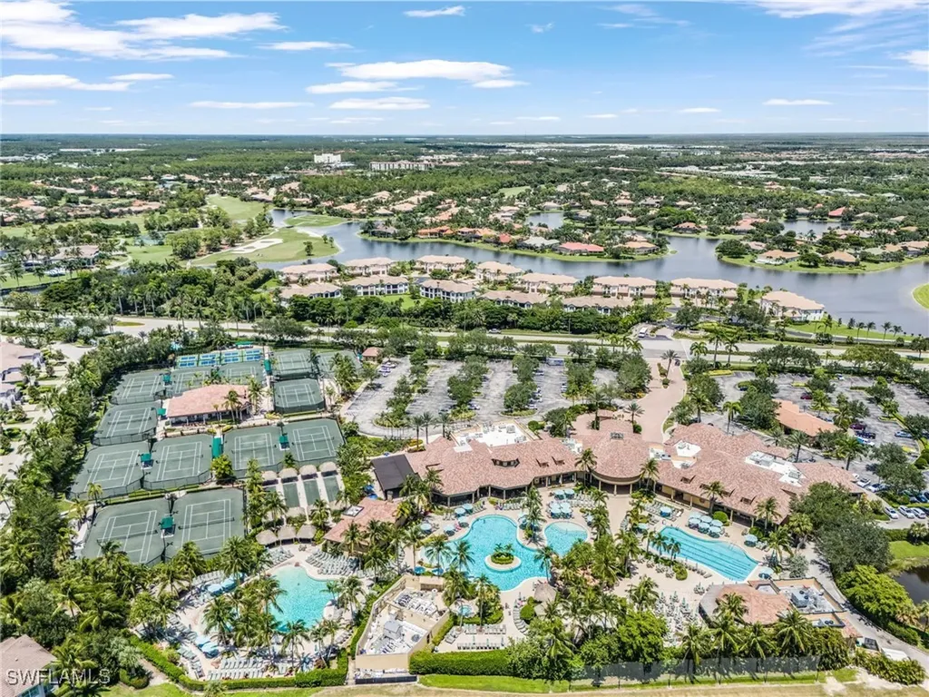 9113 Michael Circle Naples FL 34113