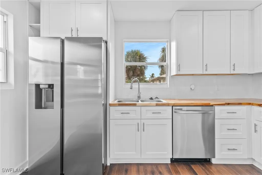 126 Andre Mar Drive Fort Myers Beach FL 33931