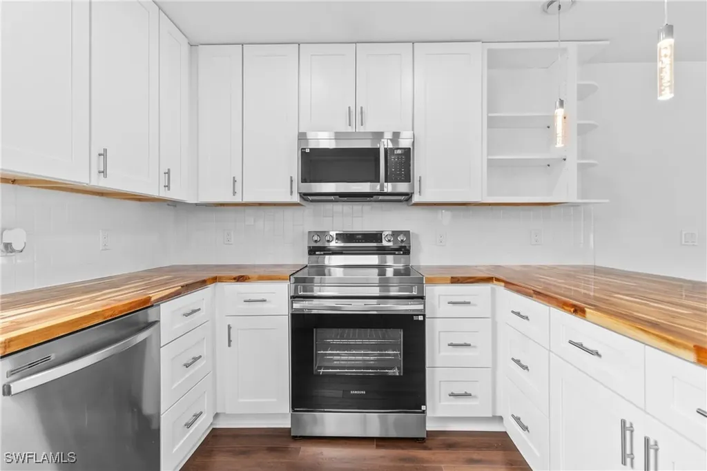 126 Andre Mar Drive Fort Myers Beach FL 33931