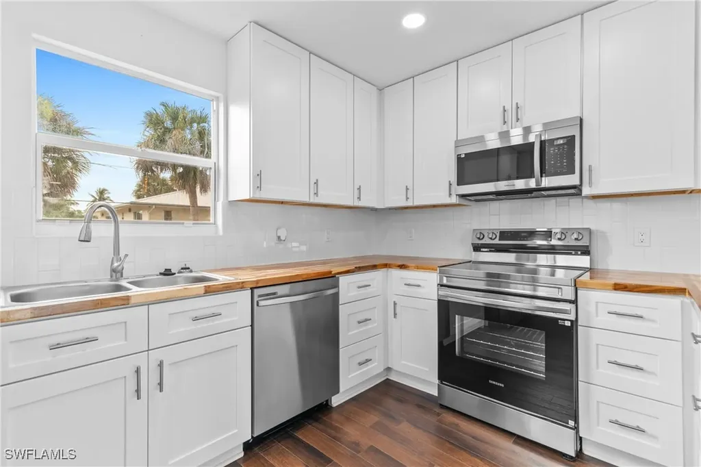 126 Andre Mar Drive Fort Myers Beach FL 33931