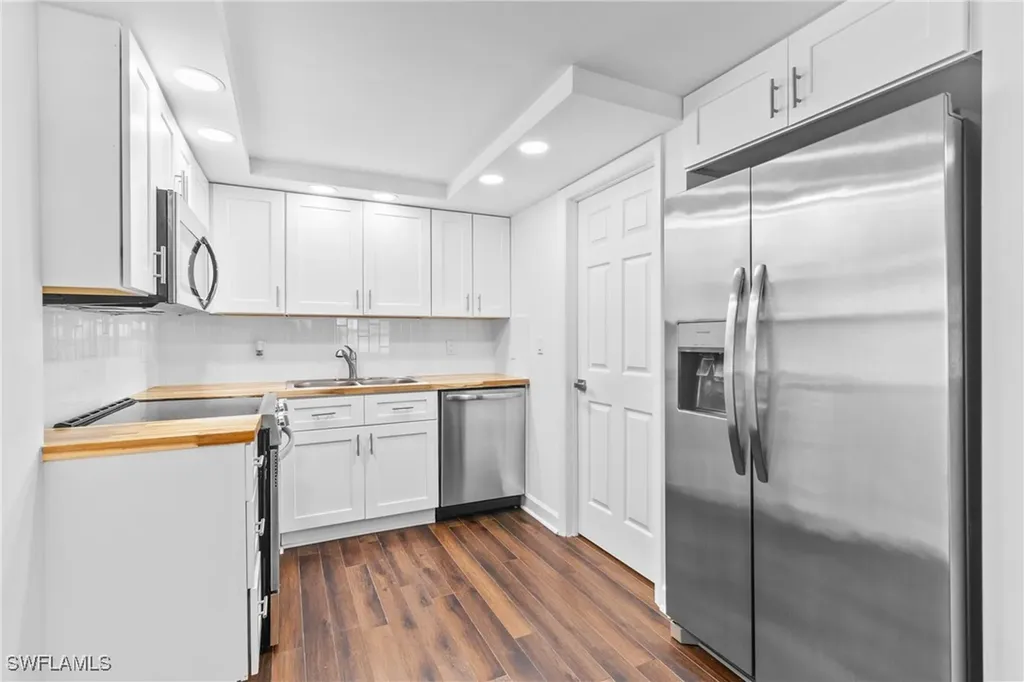 126 Andre Mar Drive Fort Myers Beach FL 33931