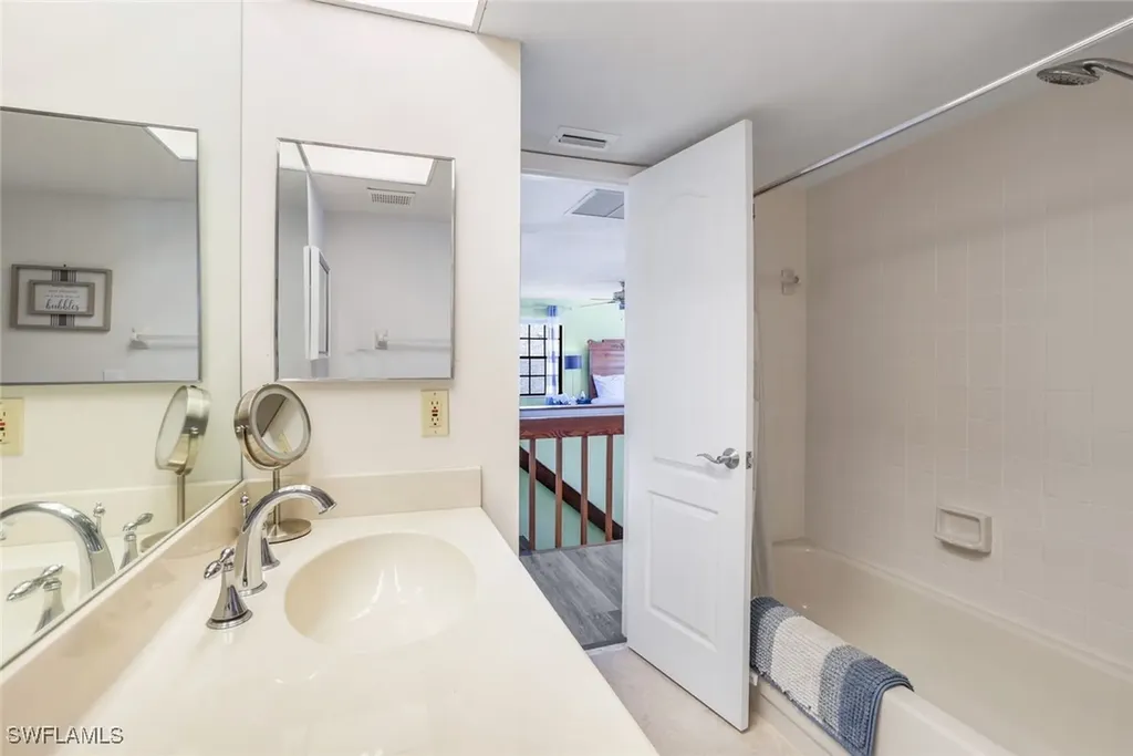 823 Meadowland Drive Naples FL 34108