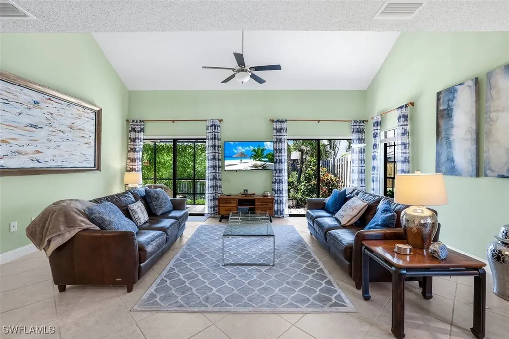 823 Meadowland Drive Naples FL 34108