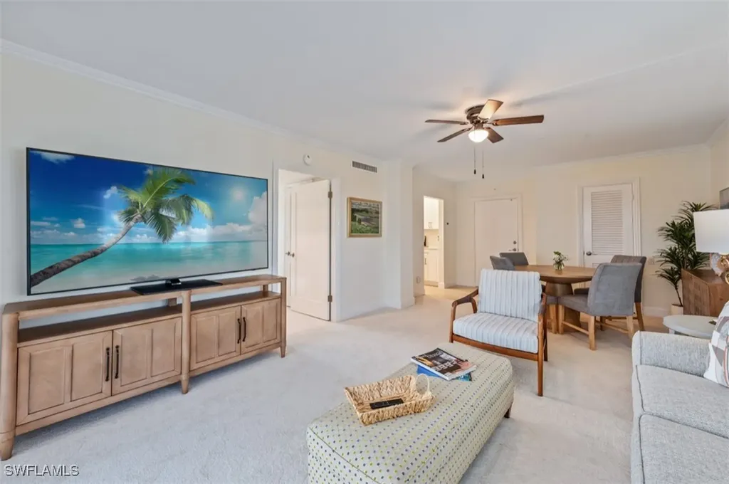2170 Gulf Shore Boulevard N Naples FL 34102
