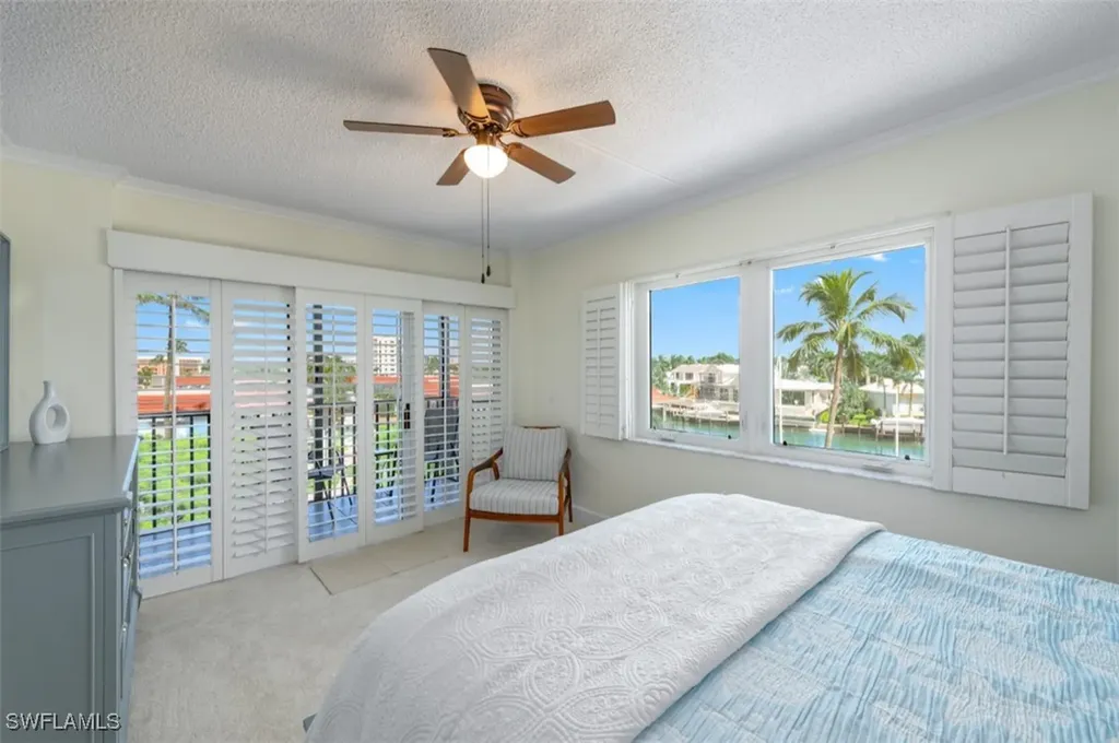 2170 Gulf Shore Boulevard N Naples FL 34102