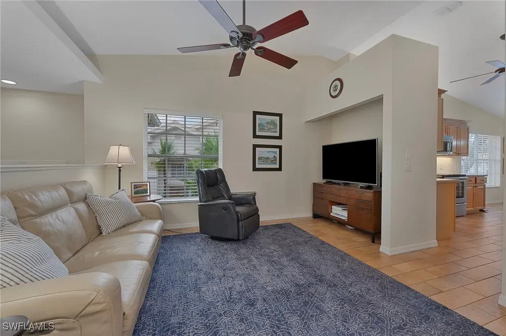 5644 Sandlewood Court Naples FL 34110