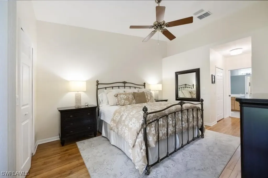 5644 Sandlewood Court Naples FL 34110