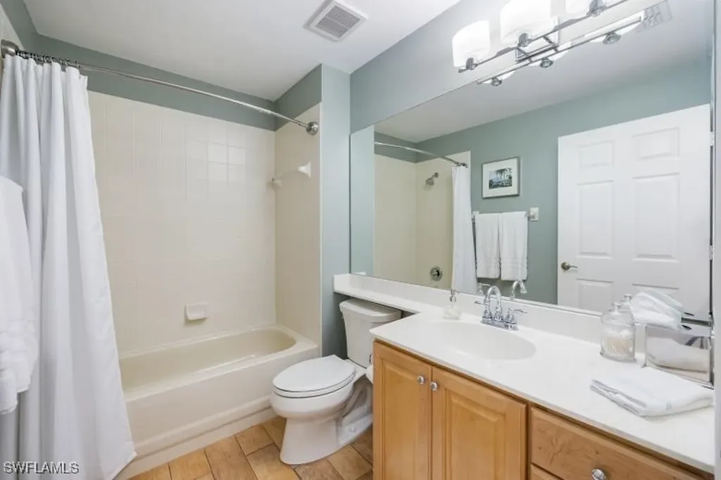 5644 Sandlewood Court Naples FL 34110