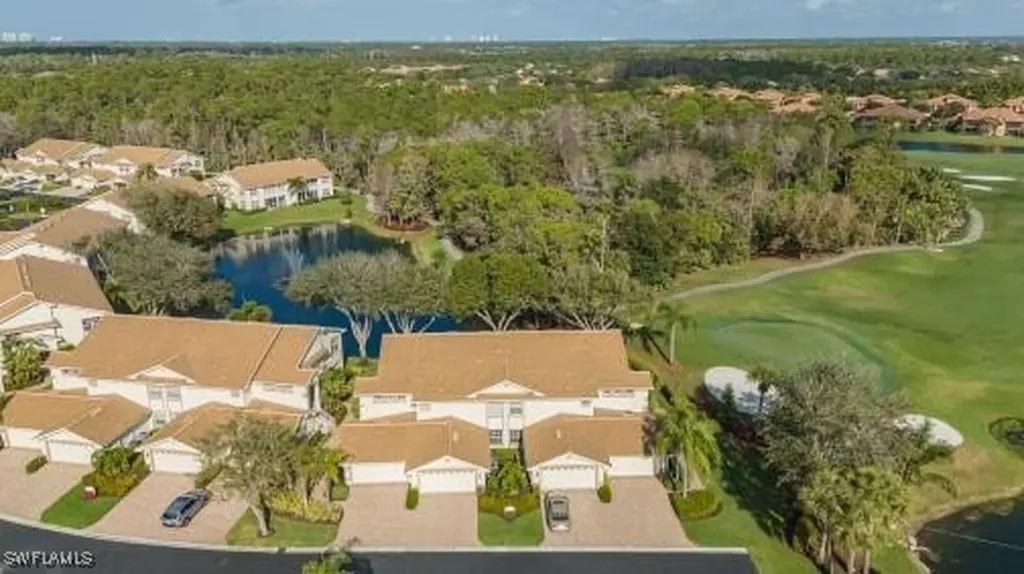 5644 Sandlewood Court Naples FL 34110