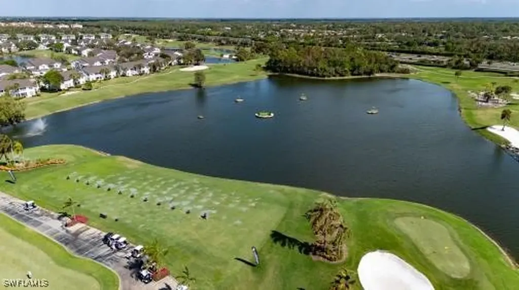 5644 Sandlewood Court Naples FL 34110