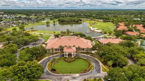 5644 Sandlewood Court Naples FL 34110