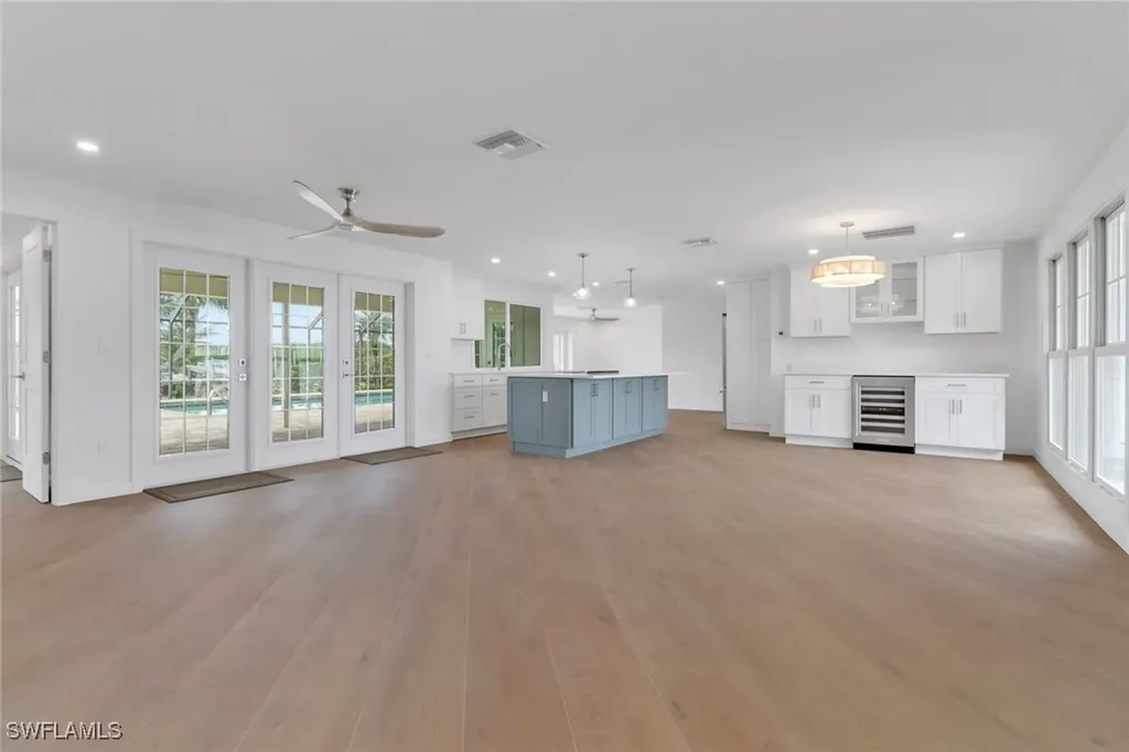 2105 Sheepshead Drive Naples FL 34102