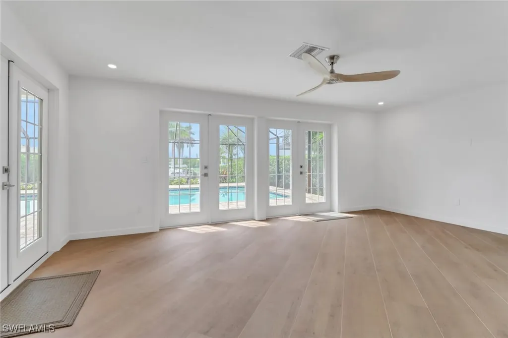 2105 Sheepshead Drive Naples FL 34102