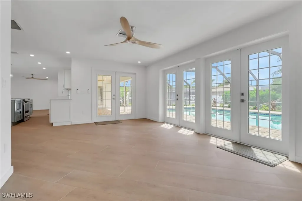 2105 Sheepshead Drive Naples FL 34102