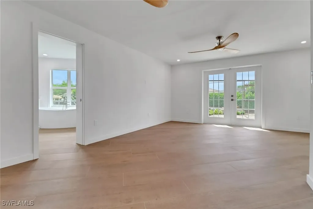 2105 Sheepshead Drive Naples FL 34102