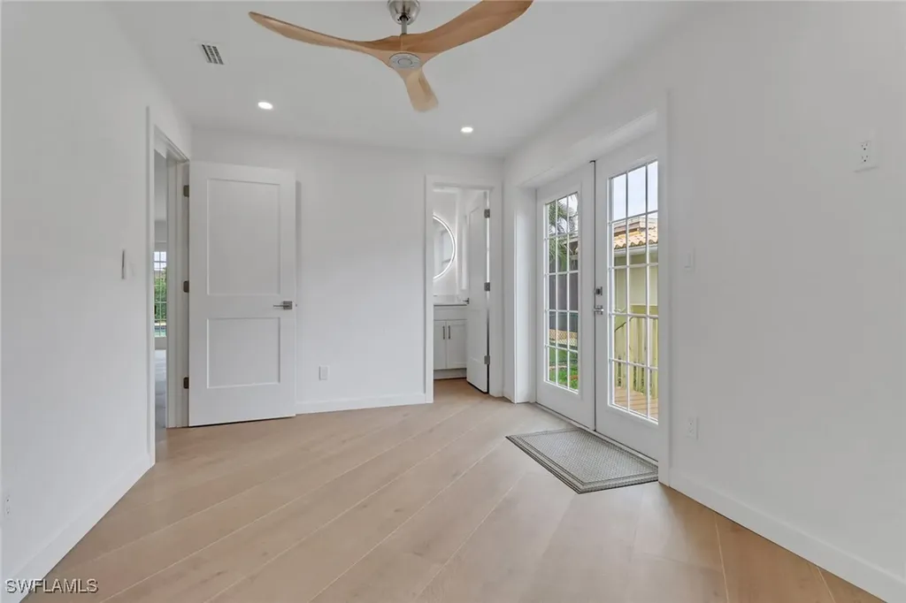 2105 Sheepshead Drive Naples FL 34102