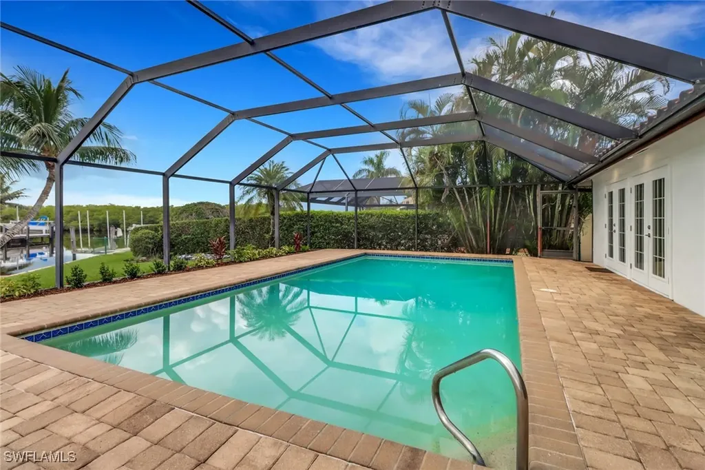 2105 Sheepshead Drive Naples FL 34102