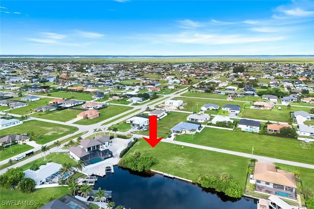 1207 NW 35th Avenue Cape Coral FL 33993