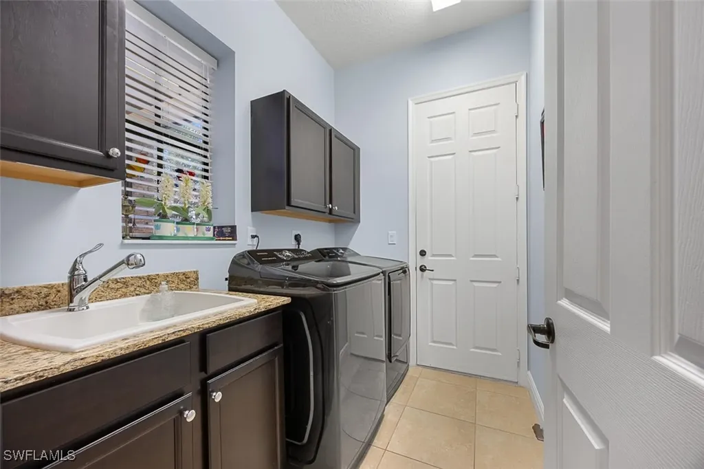 5254 Ferrari Avenue Immokalee FL 34142