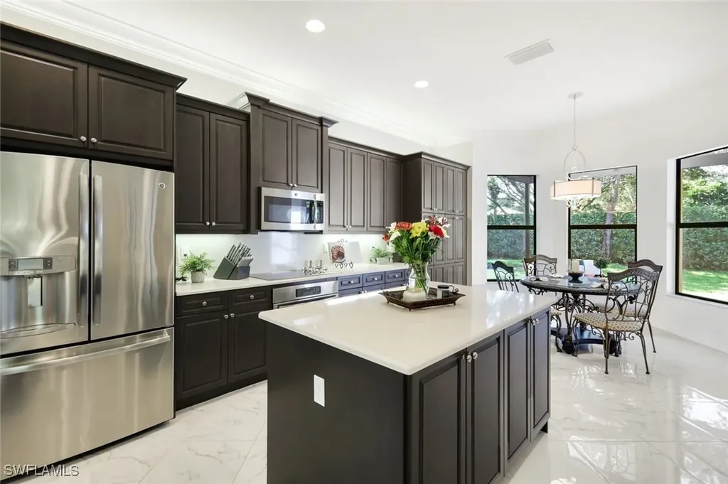 Naples FL, 3344 Atlantic Circle