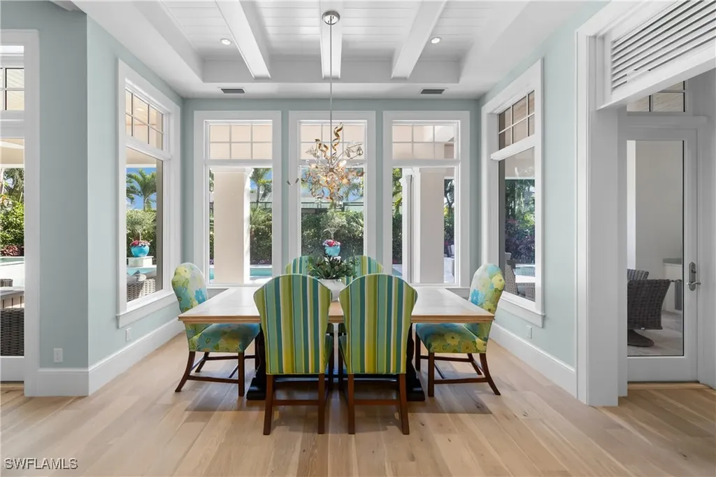 532 Pine Grove Lane Naples FL 34103