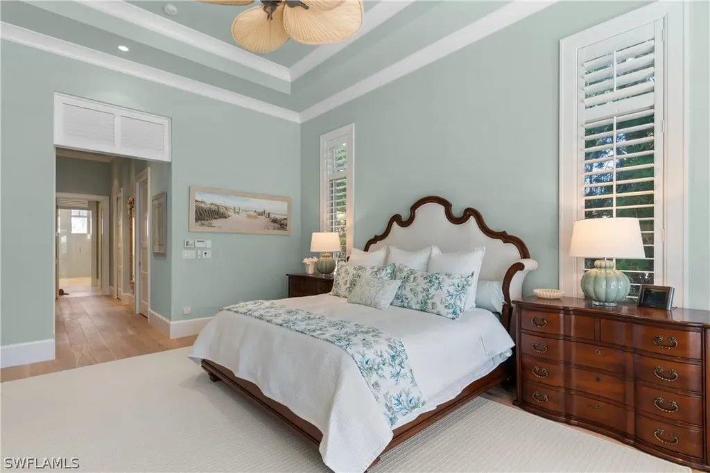 532 Pine Grove Lane Naples FL 34103