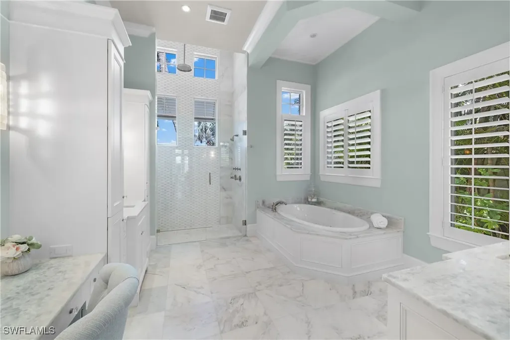 532 Pine Grove Lane Naples FL 34103