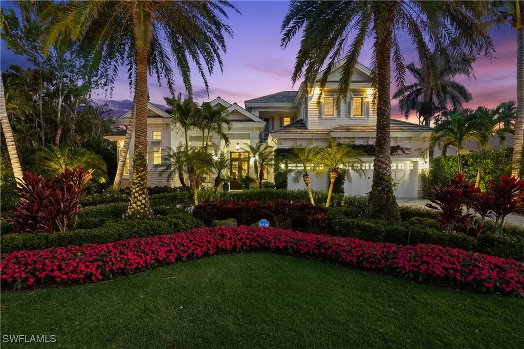 532 Pine Grove Lane Naples FL 34103