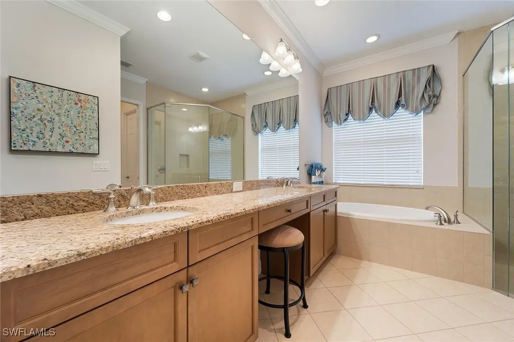 12440 Wisteria Drive Naples FL 34120