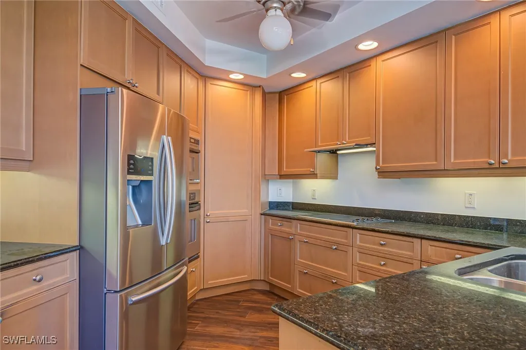 445 Cove Towers Drive Naples FL 34110