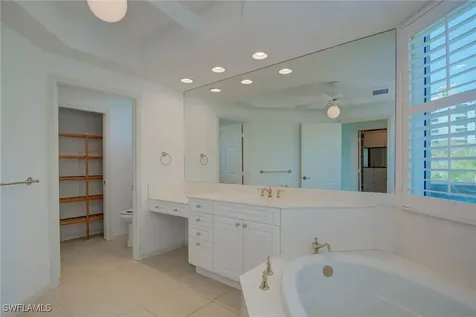 445 Cove Towers Drive Naples FL 34110
