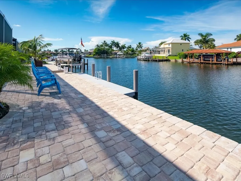 200 Copperfield Court Marco Island FL 34145