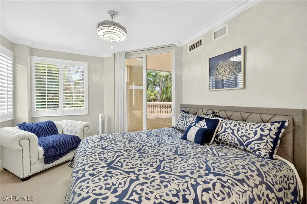 2748 Tiburon Boulevard E Naples FL 34109