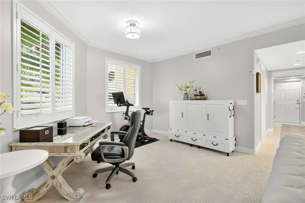 2748 Tiburon Boulevard E Naples FL 34109