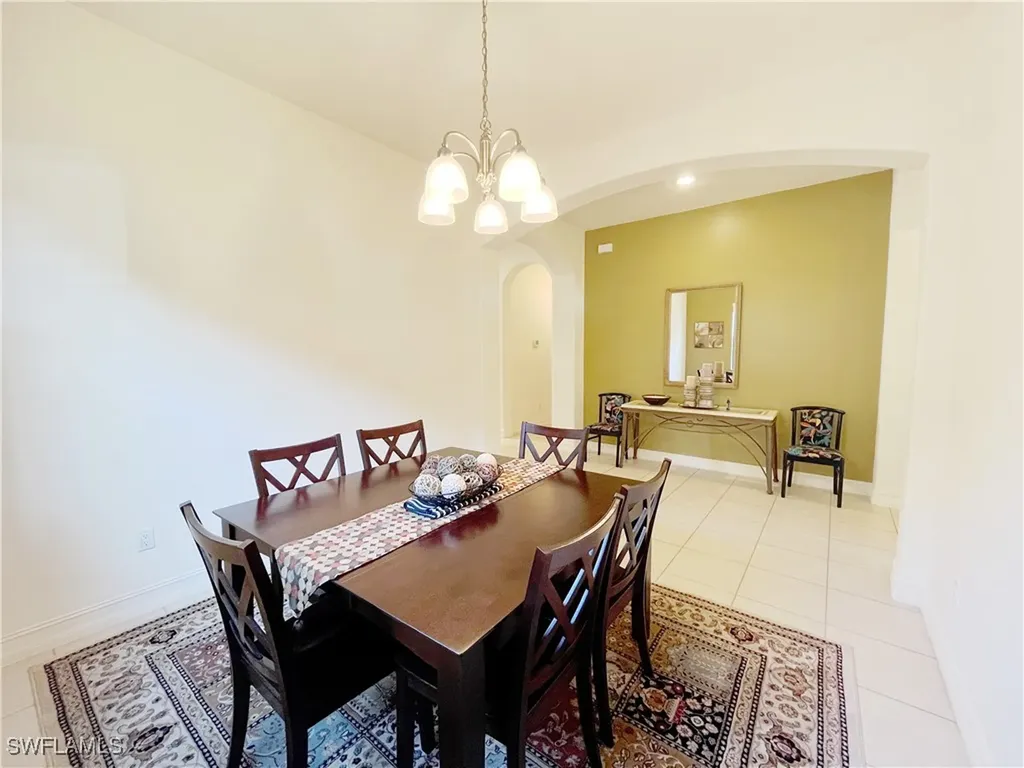 1366 Serrano Circle Naples FL 34105