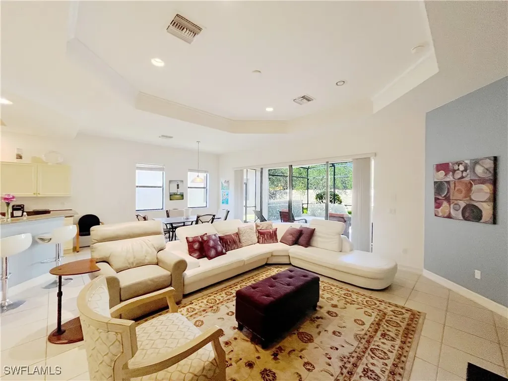 1366 Serrano Circle Naples FL 34105