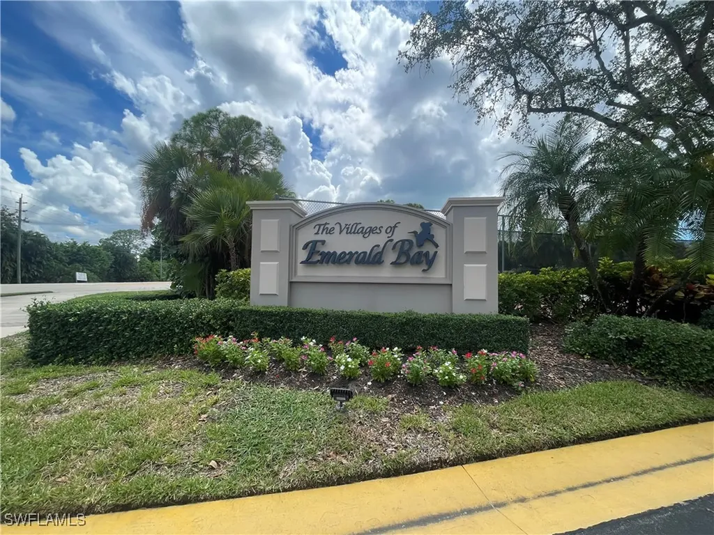 341 Emerald Bay Circle Naples FL 34110