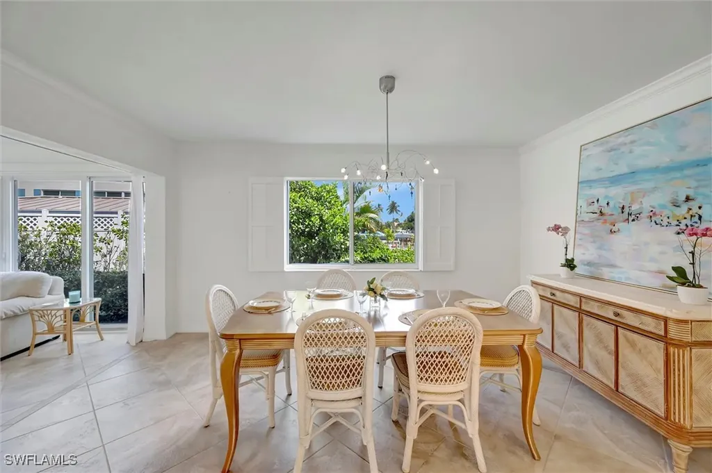 1930 Gulf Shore Boulevard N Naples FL 34102