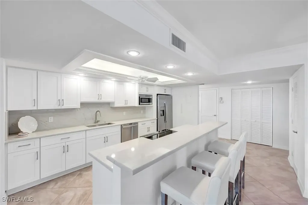 1930 Gulf Shore Boulevard N Naples FL 34102